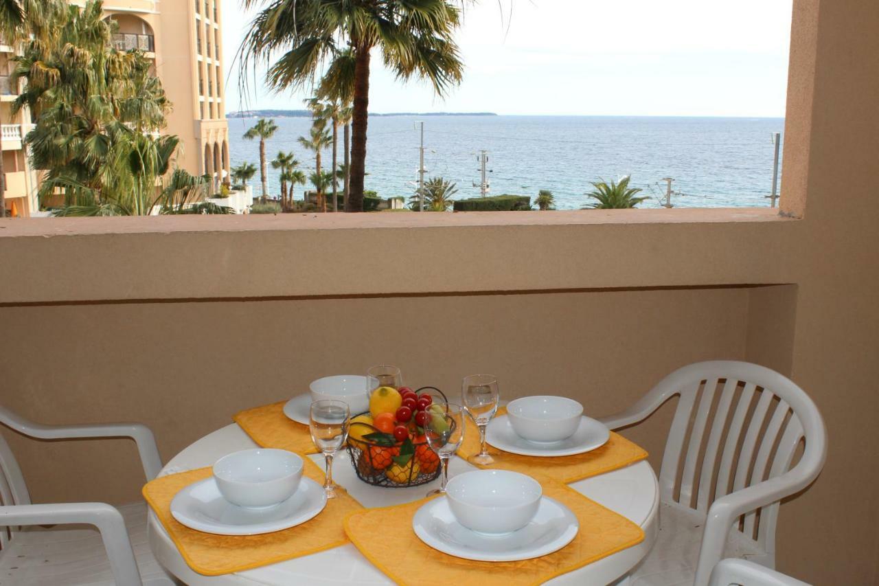 Appartement Palm D'Azur 戛纳 外观 照片